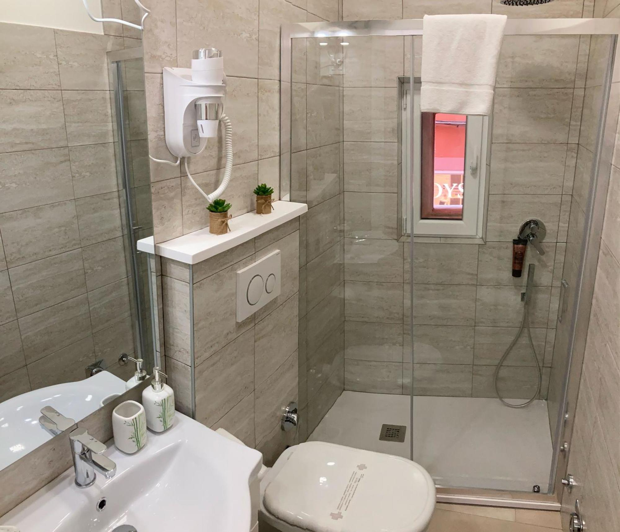 Bologna Central Apartments - Indipendenza 36 Eksteriør bilde